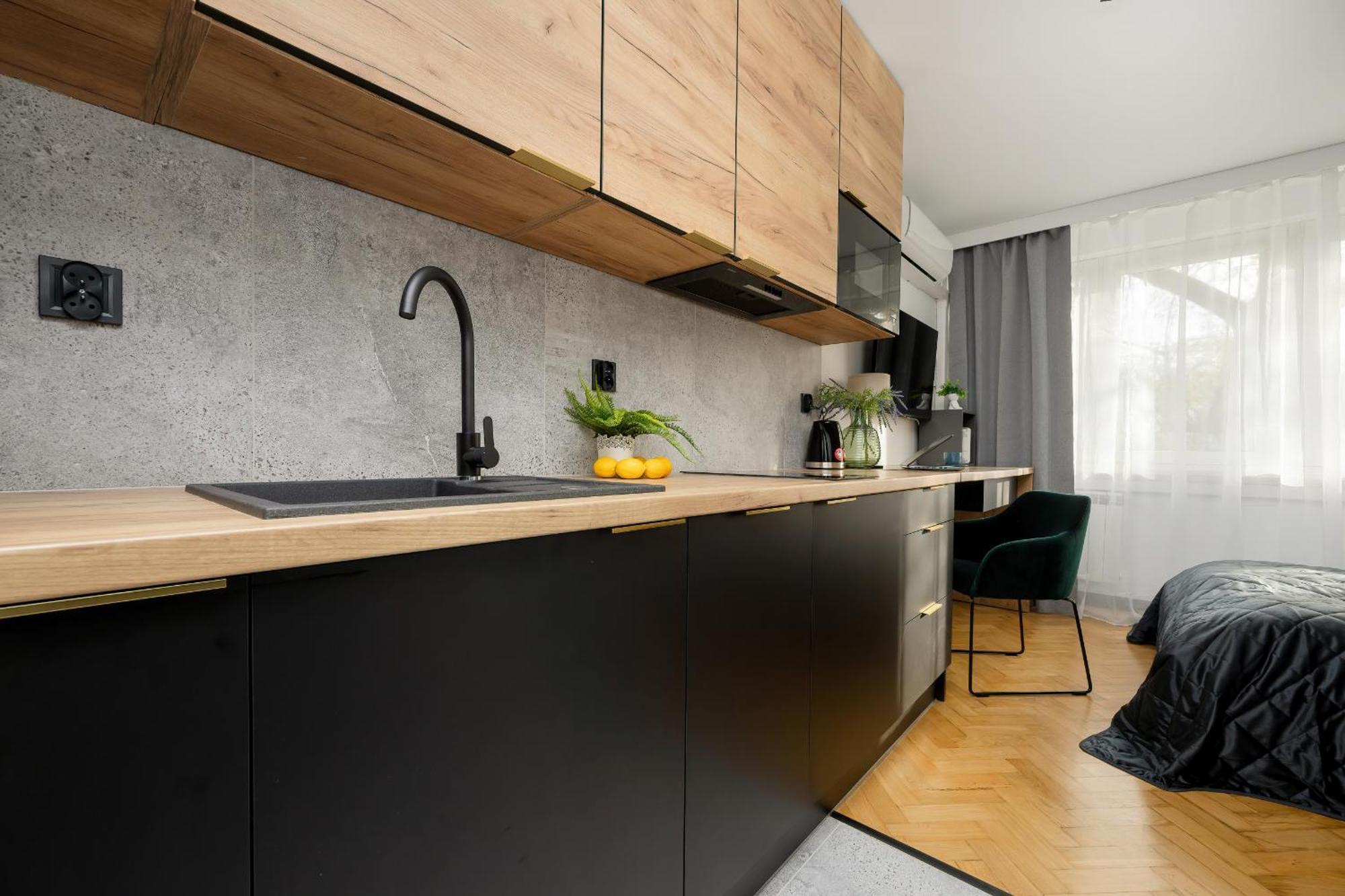 Modern Black & Wooden Apartment Warsaw Near The Airport By Noclegi Renters Eksteriør billede